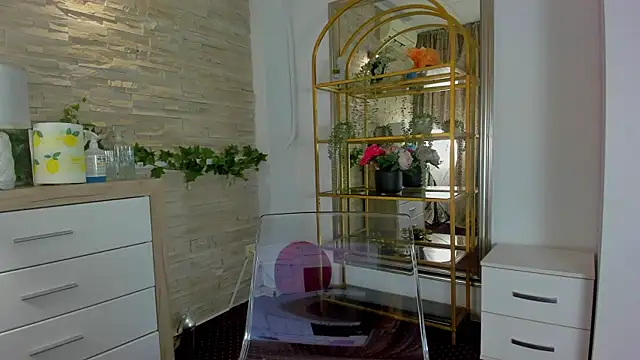 Snapshot of boobzilla_ chatting on 10/08/25, 07:22 boobzilla online show from 10/08/25, 07:22