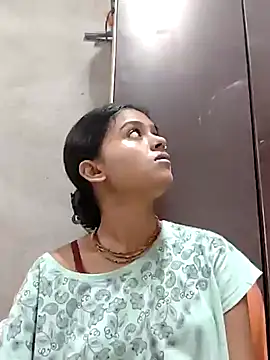 Snapshot of Tara2007 chatting on 10/11/25, 07:40 Tara2007 online show from 10/11/25, 07:40