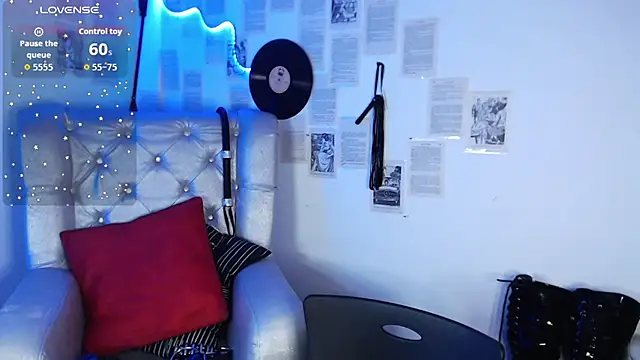 FabulousVenus online show from 05/15/26, 03:46