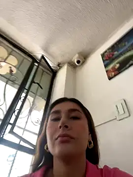 Isa Villamarin online show from 09/20/25, 08:10