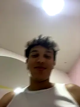 Leo Savage  online show from 10/11/25, 03:06