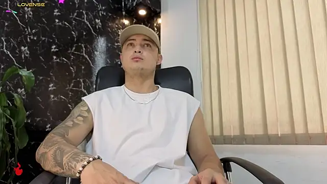 Alexander ferre online show from 02/01/26, 01:20