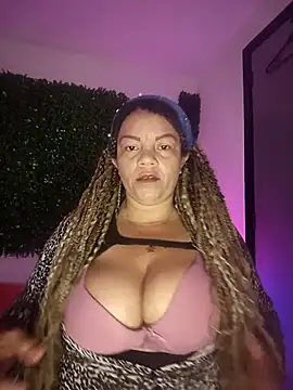 Eva Luxei online show from 10/16/25, 12:17