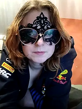 Snapshot of littlelesleytje chatting on 01/15/26, 09:18 littlelesleytje online show from 01/15/26, 09:18