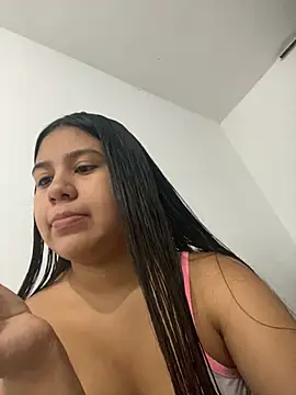 Snapshot of AntonellaCute_ab chatting on 10/08/25, 11:13 AntonellaCute ab online show from 10/08/25, 11:13