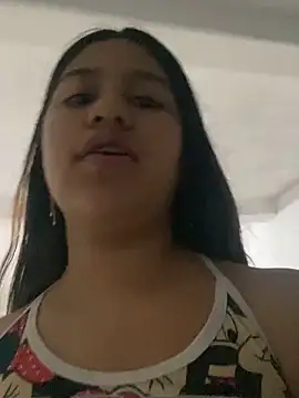 Snapshot of AntonellaCute_ab chatting on 10/16/25, 01:50 AntonellaCute ab online show from 10/16/25, 01:50