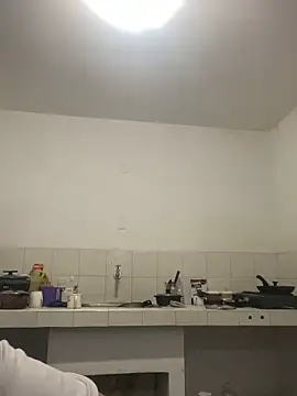 Snapshot of AntonellaCute_ab chatting on 10/25/25, 11:32 AntonellaCute ab online show from 10/25/25, 11:32