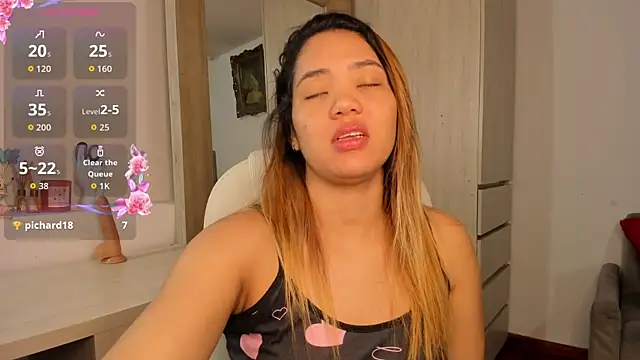 kata22sofia online show from 11/30/25, 03:38