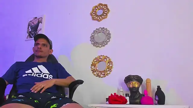  Tarekk  online show from 09/16/25, 05:58