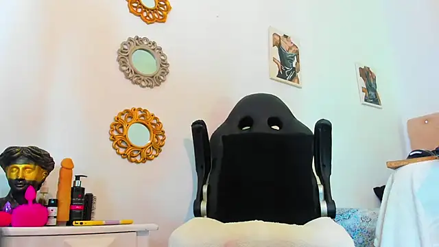  Tarekk  online show from 10/01/25, 03:18