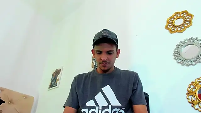  Tarekk  online show from 10/21/25, 08:20