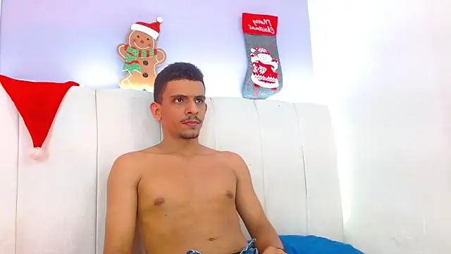  Tarekk  online show from 11/26/25, 06:58