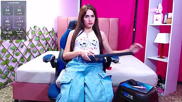 ximena butterfly2 online show from 05/20/26, 12:28