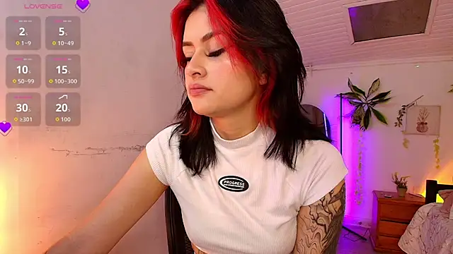 arye lle online show from 10/06/25, 10:07