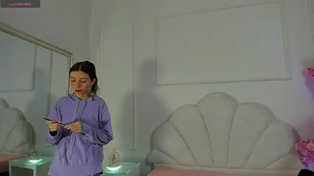 Cloedurant online show from 10/10/25, 07:46