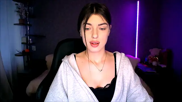 Dianaa Lee0 online show from 03/25/26, 02:45