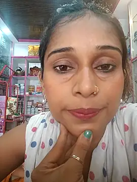 hotshreya69 online show from 10/06/25, 10:02