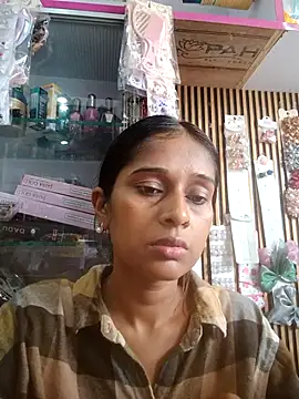 hotshreya69 online show from 10/11/25, 09:52