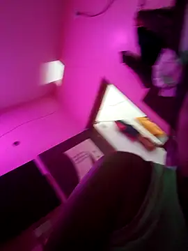 hotshreya69 online show from 10/26/25, 04:40