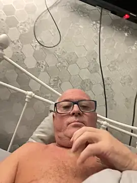 naughtygrandad1 online show from 10/22/25, 05:41