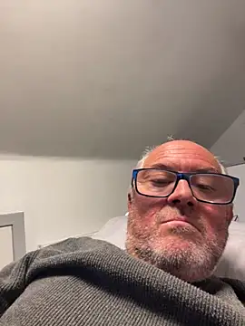 naughtygrandad1 online show from 12/01/25, 04:45