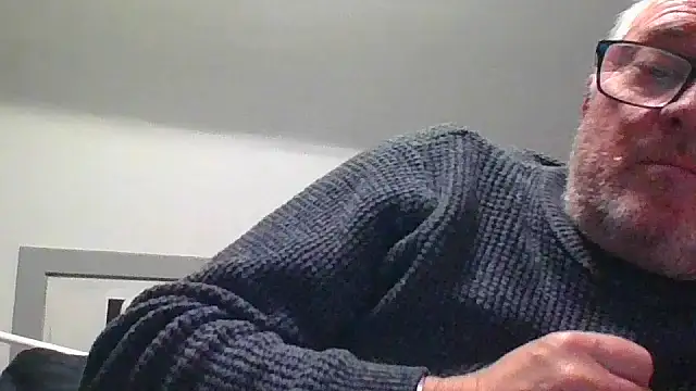 Snapshot of naughtygrandad1 chatting on 12/03/25, 08:51 naughtygrandad1 online show from 12/03/25, 08:51