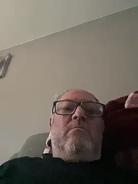 Snapshot of naughtygrandad1 chatting on 02/19/26, 07:48 naughtygrandad1 online show from 02/19/26, 07:48