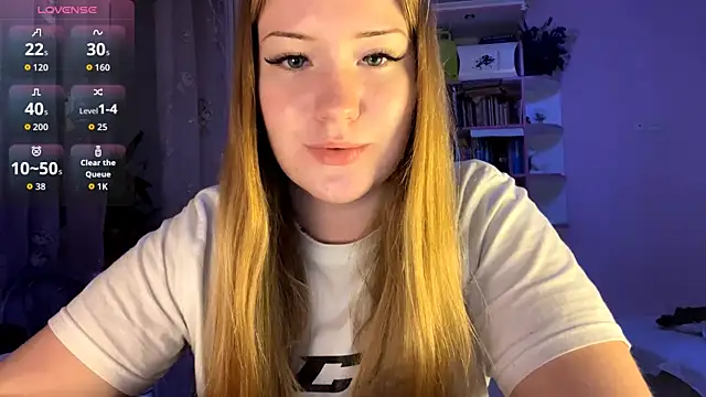 PandaFluff online show from 09/26/25, 05:06