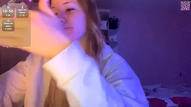 PandaFluff online show from 02/07/26, 05:16