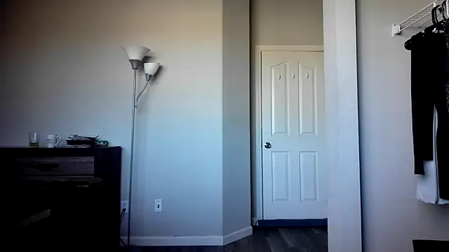 Marlowlovee online show from 10/08/25, 05:10