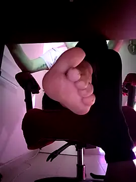 miss carmila1 online show from 04/07/26, 02:23