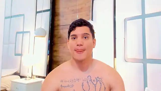 RaymondMorris online show from 10/21/25, 05:08