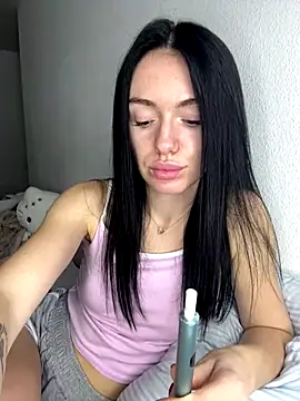 karrr  aaa online show from 11/18/25, 09:41