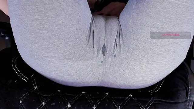 Cameltoe squirt inPants online show from 09/09/25, 03:44