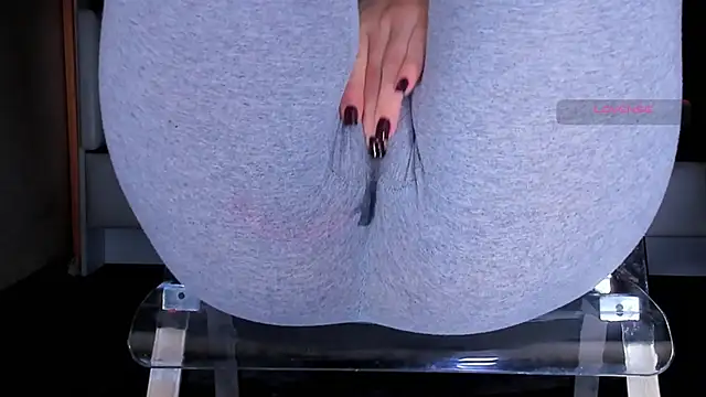 Cameltoe squirt inPants online show from 04/04/26, 07:39