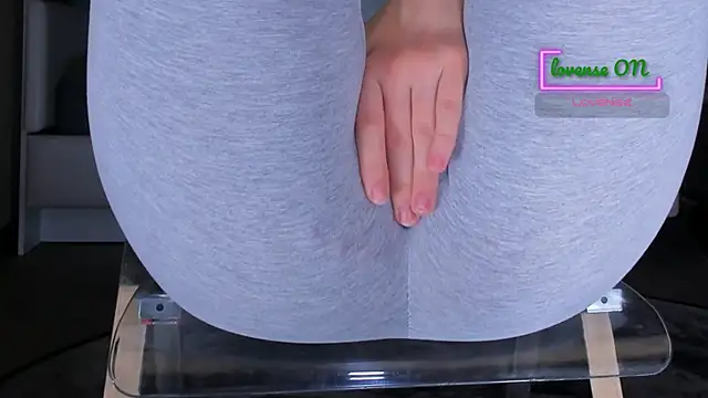Snapshot of Cameltoe_squirt_inPants chatting on 07/13/26, 08:39 Cameltoe squirt inPants online show from 07/13/26, 08:39