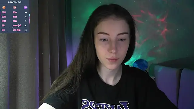 Snapshot of eskatmi chatting on 02/11/26, 03:44 eskatmi online show from 02/11/26, 03:44