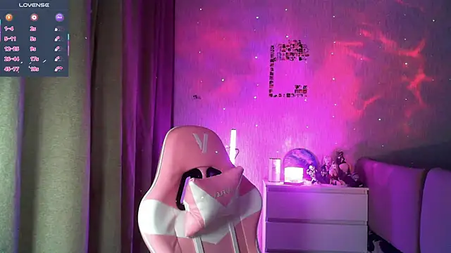 Snapshot of eskatmi chatting on 02/15/26, 02:52 eskatmi online show from 02/15/26, 02:52