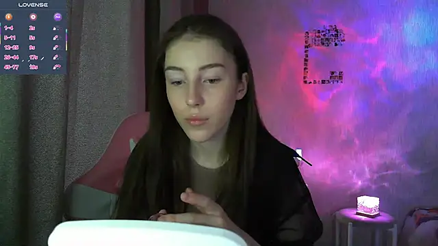 Snapshot of eskatmi chatting on 02/26/26, 02:21 eskatmi online show from 02/26/26, 02:21