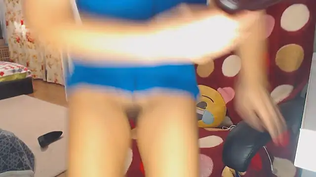 Snapshot of merlyn4 chatting on 12/20/24, 12:38 merlyn4 online show from 12/20/24, 12:38