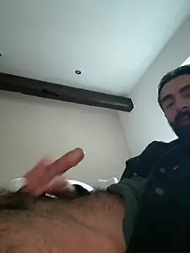 Snapshot of SergioGarcia93 chatting on 09/27/25, 05:07 SergioGarcia93 online show from 09/27/25, 05:07