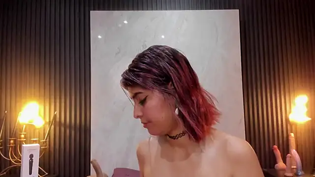 AuroraGray online show from 03/18/26, 01:14