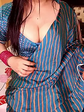 PRIYA 22 online show from 05/09/26, 10:42