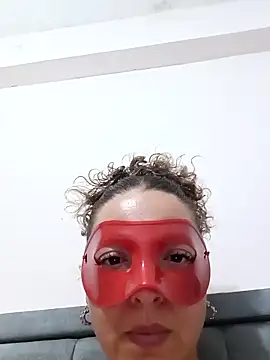 Maskelihatun online show from 09/08/25, 05:12