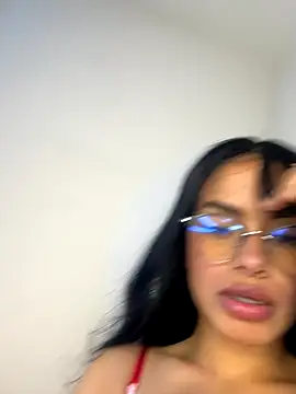 Snapshot of Melissa_coch chatting on 11/16/25, 04:12 Melissa coch online show from 11/16/25, 04:12