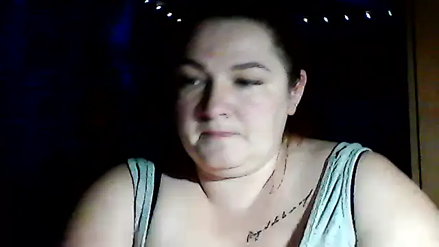 AngelQSky online show from 12/02/25, 04:35