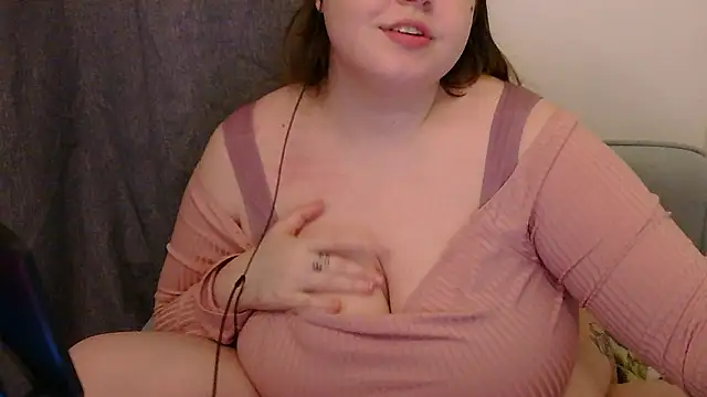 brattyprincessemma online show from 03/24/26, 08:03