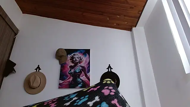 Crystal Star  online show from 02/16/26, 12:01