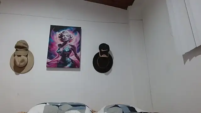 Crystal Star  online show from 03/23/26, 09:13