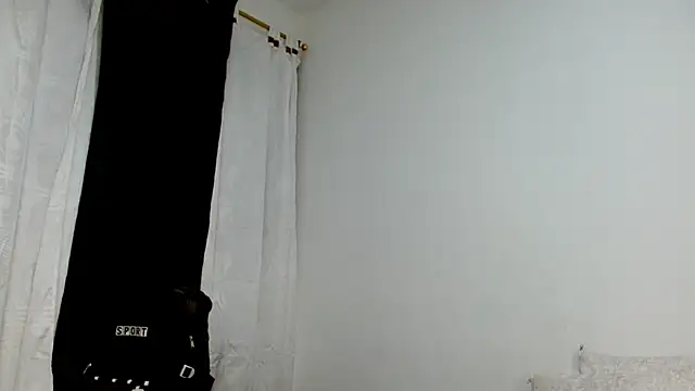 Gia Lee online show from 09/14/25, 04:11